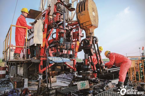 李根生院士 理论与技术并举，推动深层与非常规油气资源高效开发及水源利用创新